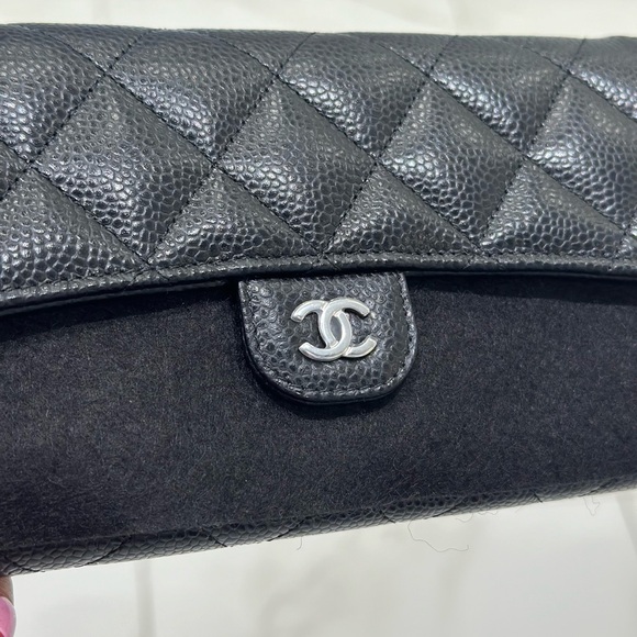 CHANEL Caviar Quilted Large Gusset Flap Wallet Black - Picture 11 of 15